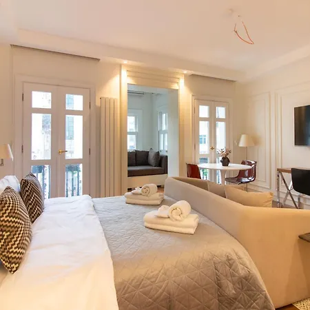 Lejlighed Stylish Modern In The Heart Of Karakoey Istanbul
