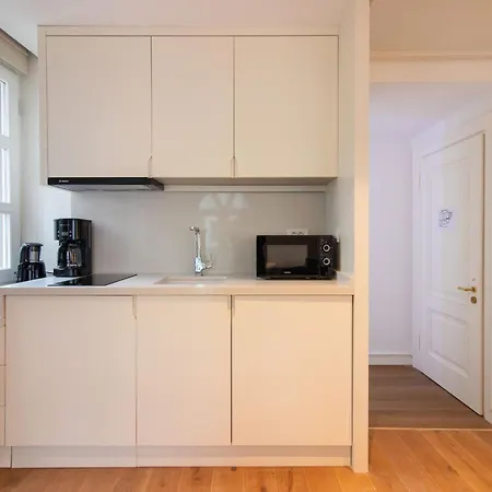 Stylish Modern In The Heart Of Karakoey Διαμέρισμα