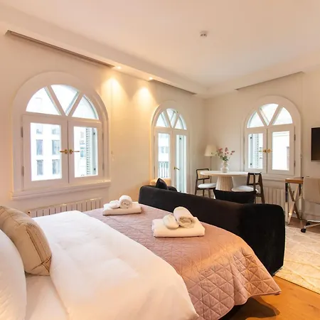 Stylish Modern In The Heart Of Karakoey * 伊斯坦布尔
